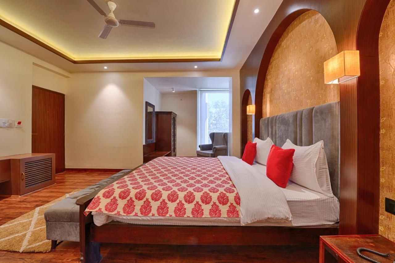 The Gulmohar Mansion - Boutique Stay In Джайпур Екстериор снимка